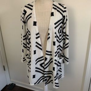Lula Roe sweater size S